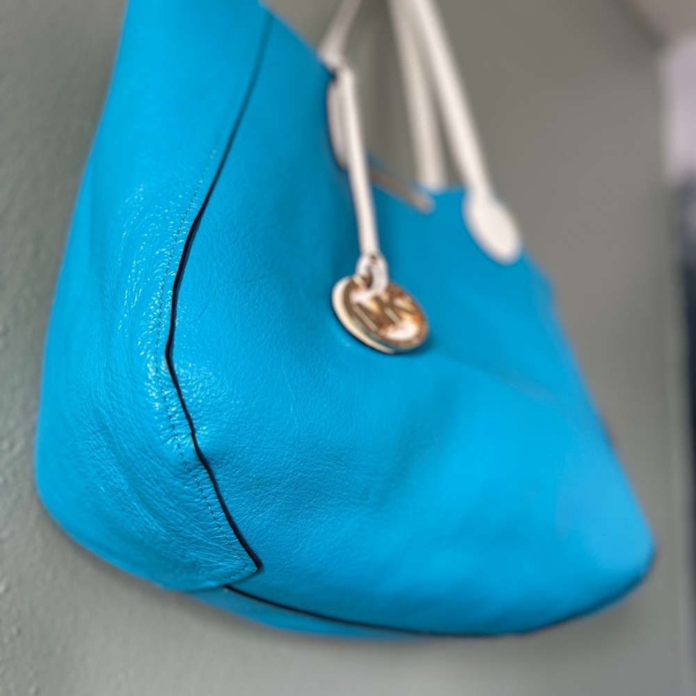 MICHAEL KORS Mae Large Reversible Tote Bag | Shoulder Bag Carry-On - Picture 9 of 16